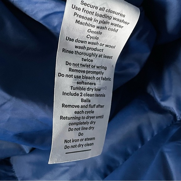 REI Co-op Women's Blue 650 Down Hooded Quilted Puffer Jacket Coat 35392 - Picture 14 of 16